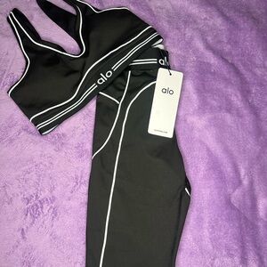 ALO Yoga Black Leggings with White Trim